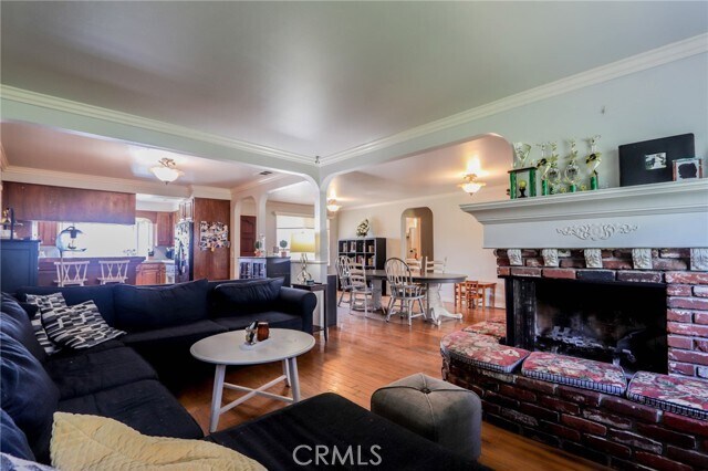 Foto del edificio - 2013 W Flower Ave