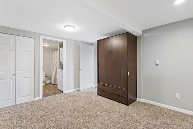 Foto del edificio - 15108 Silcox Dr SW