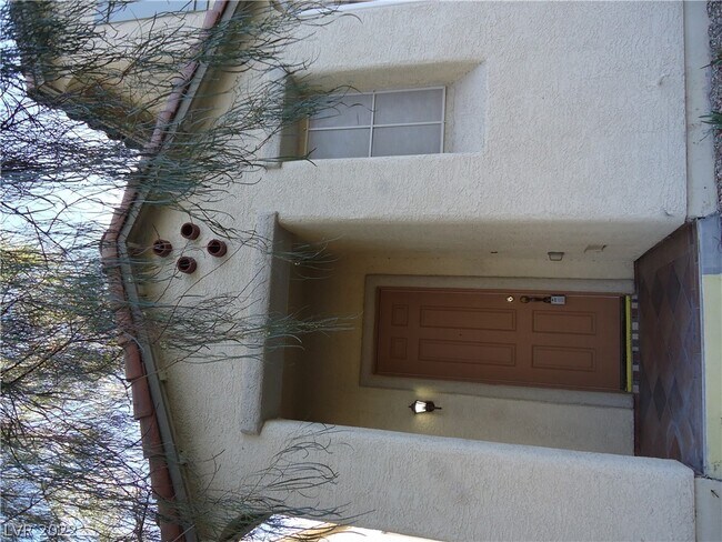Building Photo - 1833 Arch Stone Ave