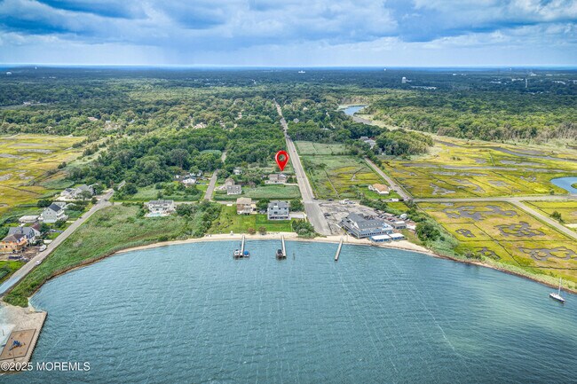 Foto del edificio - 814 Bay Blvd