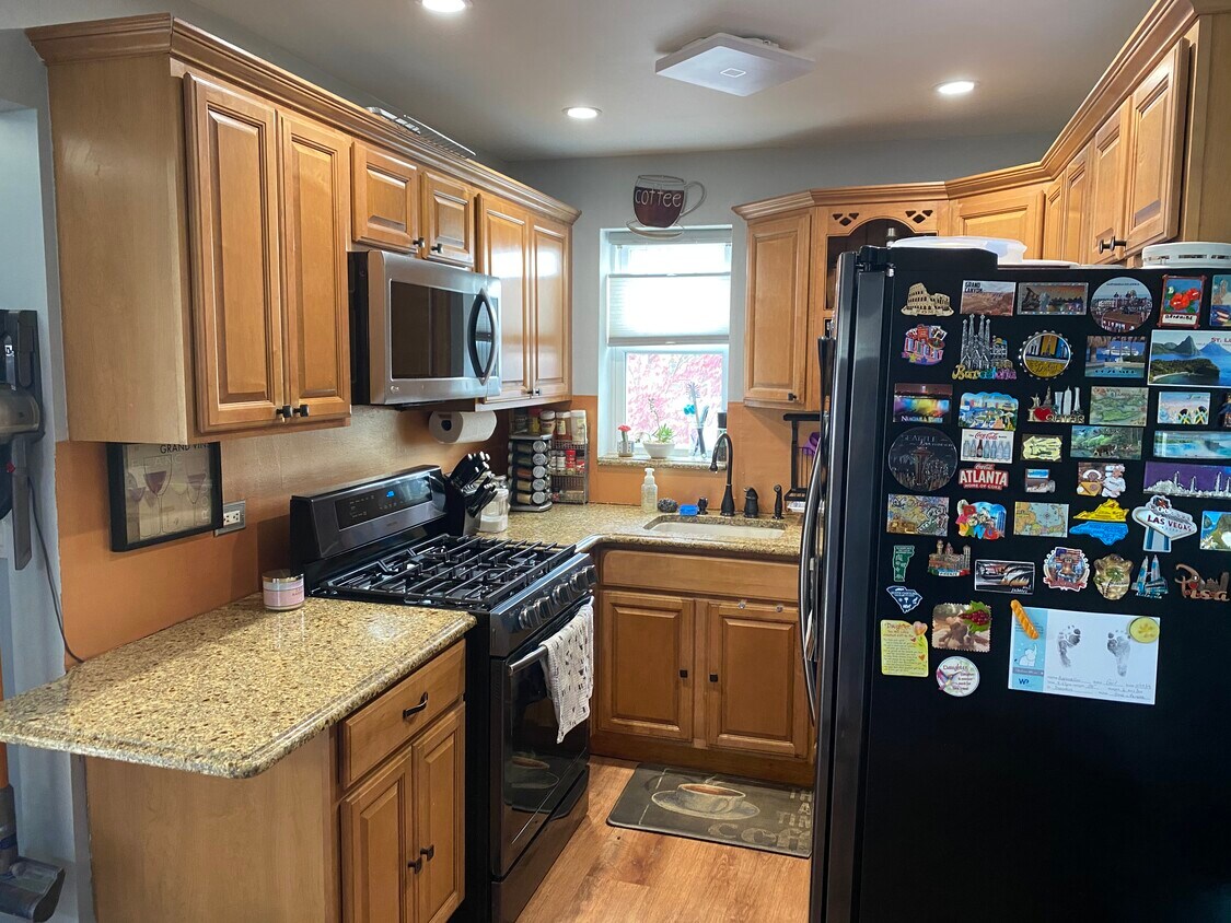 3234 Spencer Dr, The Bronx, NY 10465 Apartments in The Bronx, NY