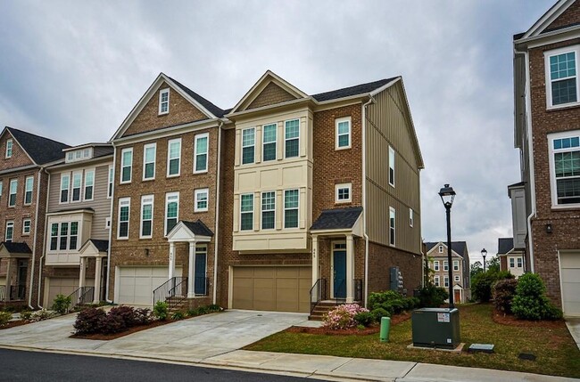 Foto del edificio - 845 Atwood Ln