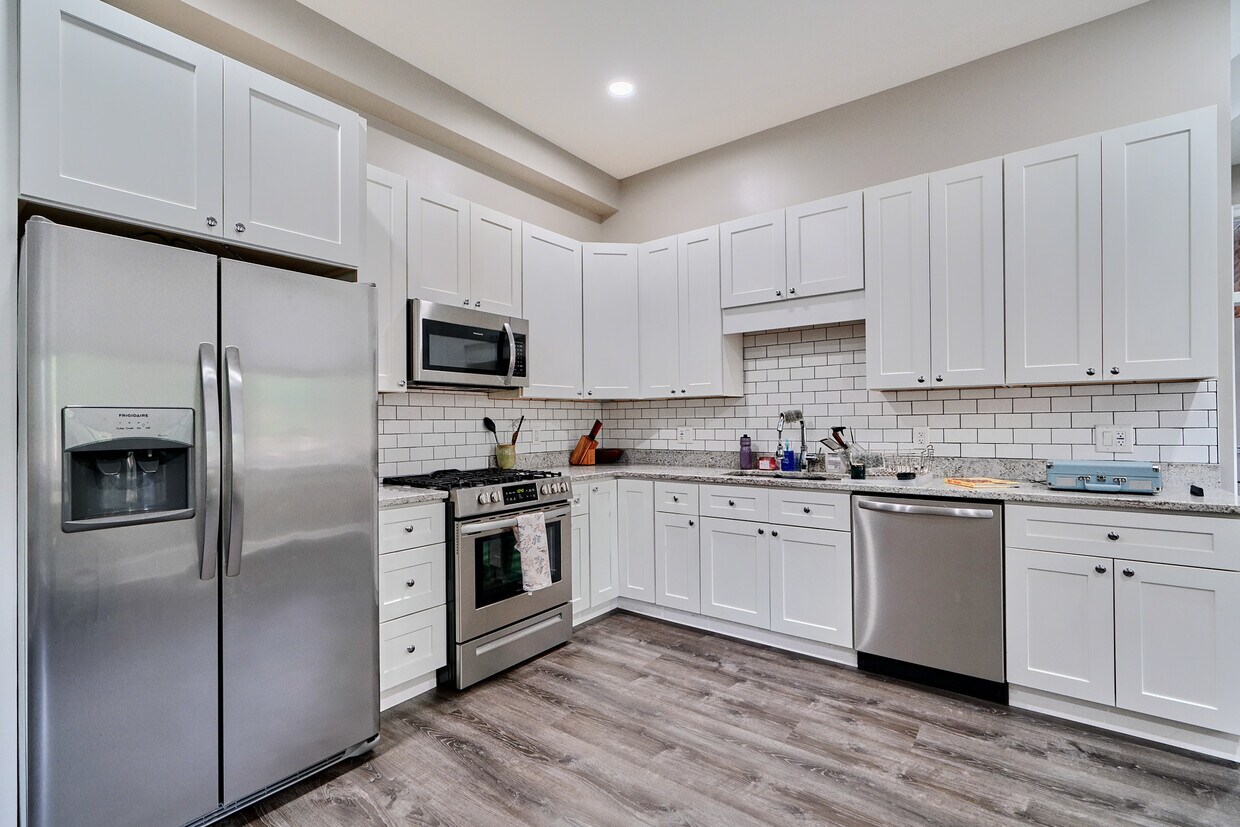 Foto principal - 1331 Park Ave