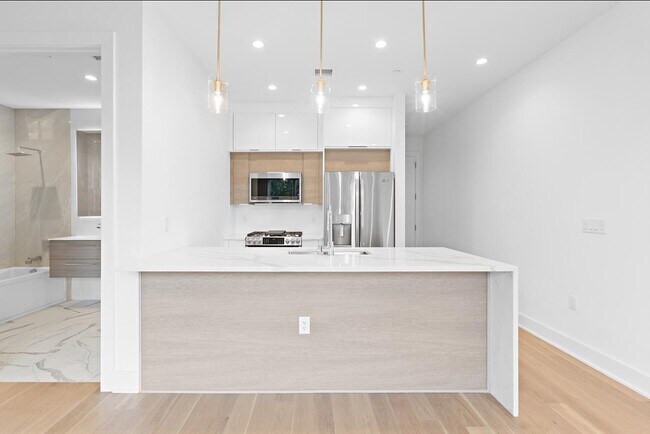 Foto del edificio - 6025 JFK Blvd E