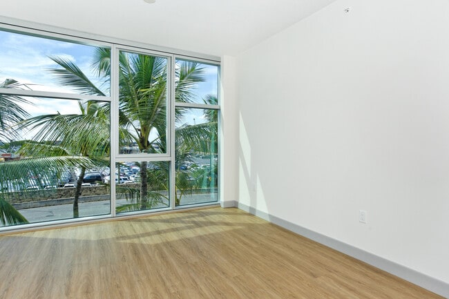 Photo - Convenient Living in Kakaako! Collection L... Apartment