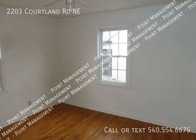 Foto del edificio - 2203 Courtland Rd NE