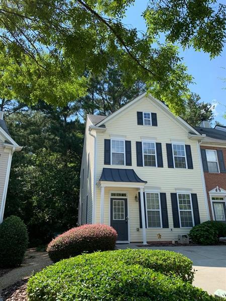 Building Photo - 215 Galecrest Dr