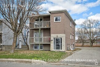Building Photo - 267 Rue Guillemette