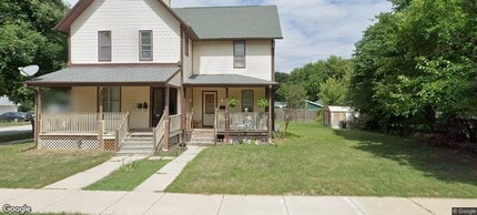 Building Photo - 530 W South St