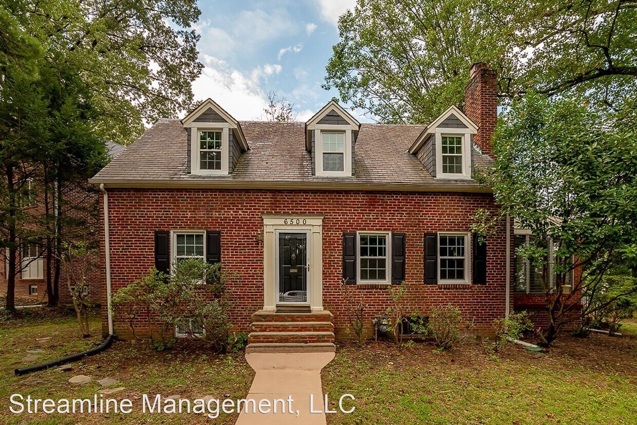 Foto principal - 4 br, 3 bath House - 6500 Utah Avenue, NW