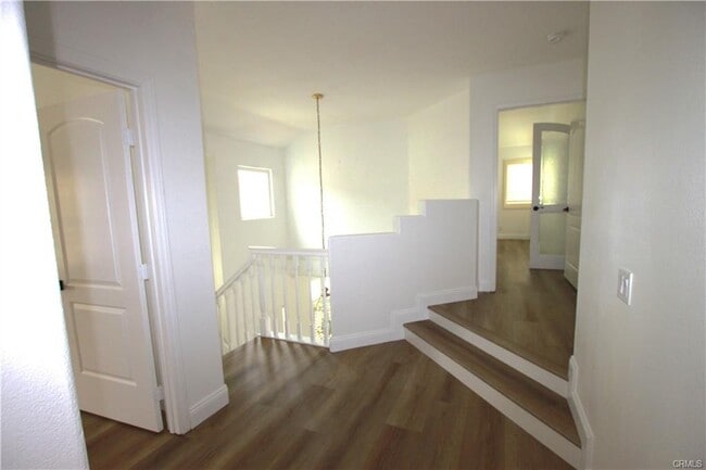 Foto del edificio - 2421 E 16th St
