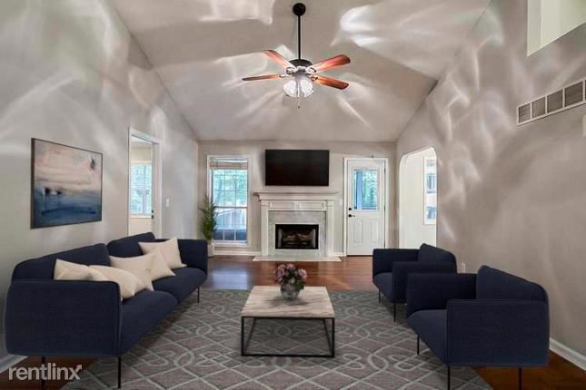 Building Photo - 3 br, 2 bath House - 924 Rose Creek Trail