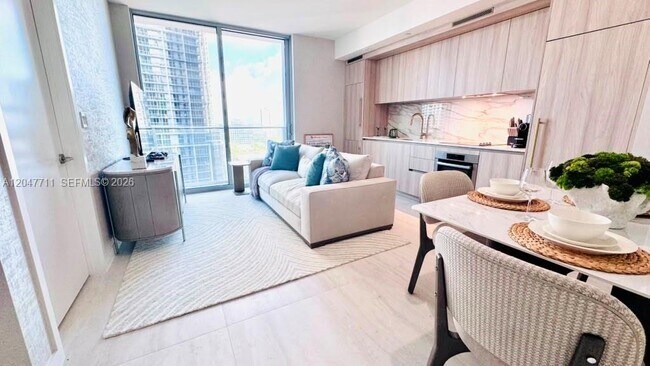 Foto del edificio - 77 NE 5th St