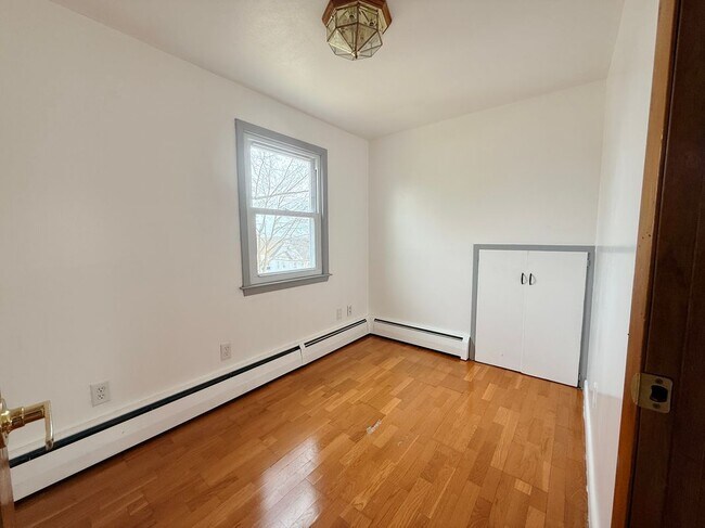 Foto del edificio - 91 Enright St