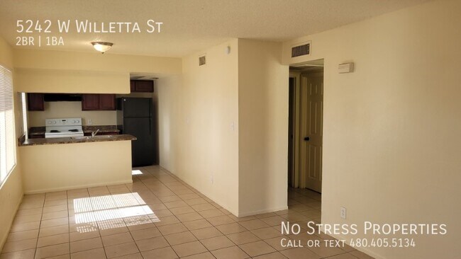 Foto del edificio - 5242 W Willetta St