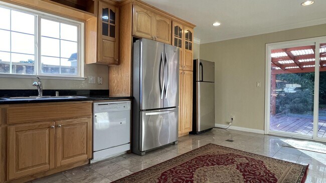 Foto del edificio - 960 Branham Ln