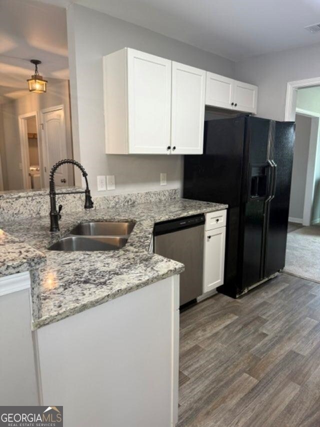 Foto del edificio - 128 Misty Grove Ln