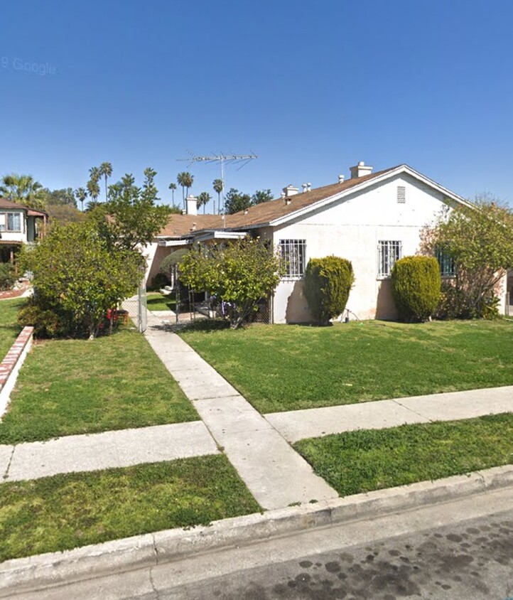 Primary Photo - 1033 W Spruce St