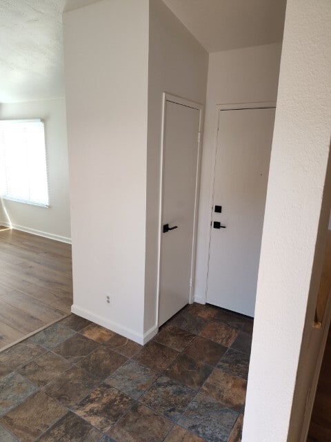 Building Photo - 44715 La Paz Rd