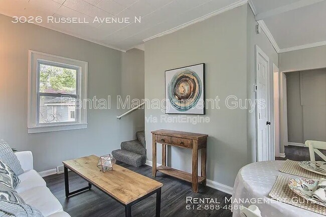 Foto del edificio - 3026 Russell Ave N