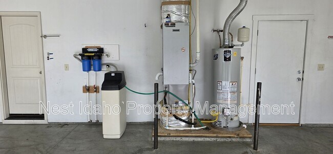 Foto del edificio - 11756 W Bronte St