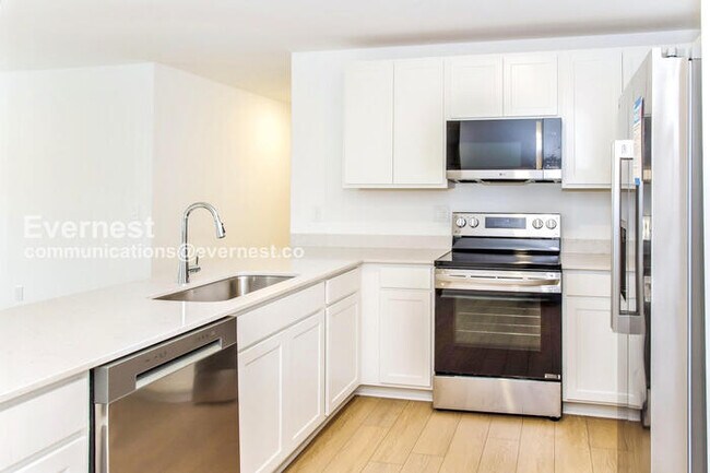 Foto del edificio - 118 Labrador Ln