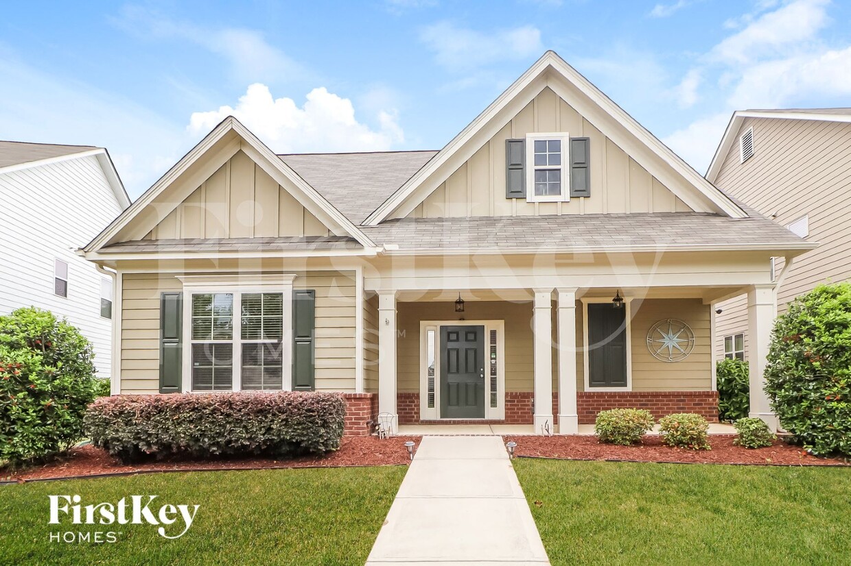 Foto principal - 286 S Village Square