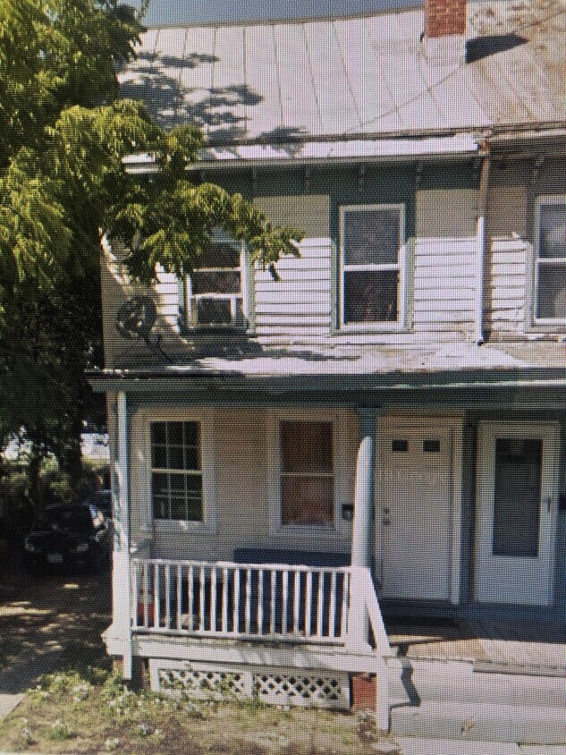 Primary Photo - 53 Elmer St