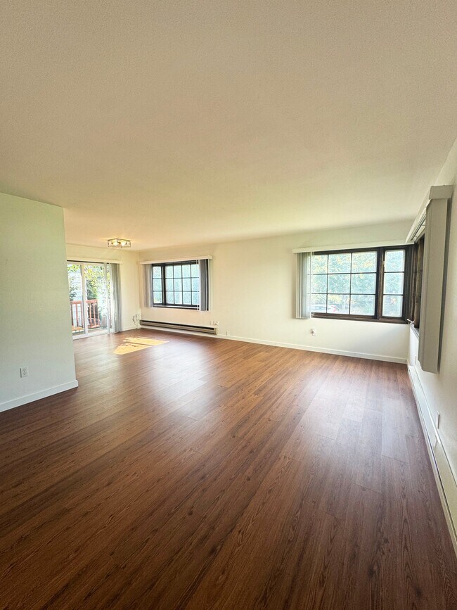 Foto del edificio - 5248-5248 NE Flanders St