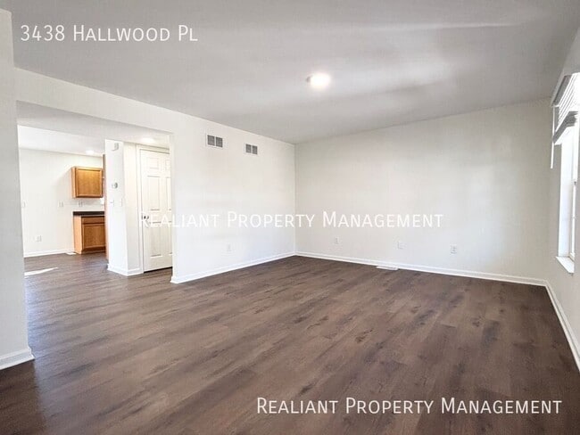 Building Photo - 3438 Hallwood Pl