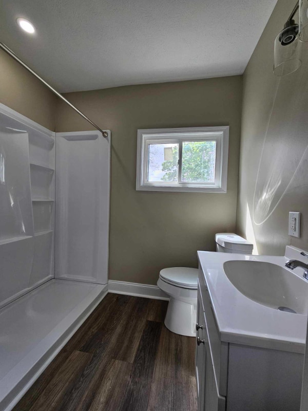 Building Photo - 233 W Madison St