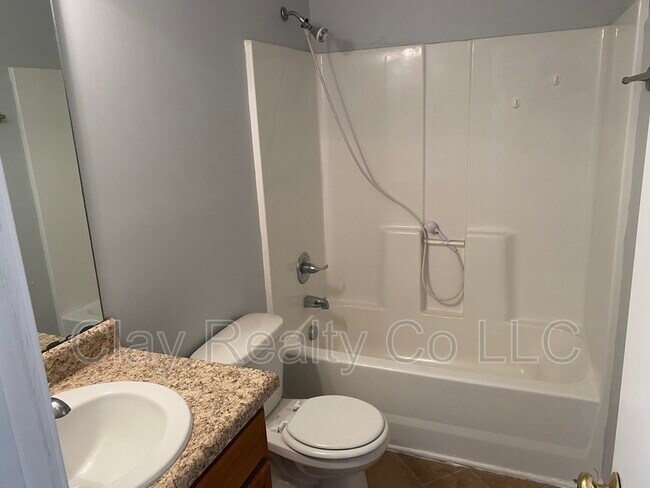 Foto del edificio - 4608 Brockton Dr
