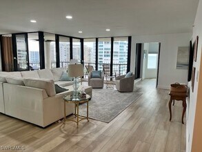 Building Photo - 4251 Gulf Shore Blvd N