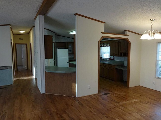 Building Photo - 13050 Oak Manor Ct