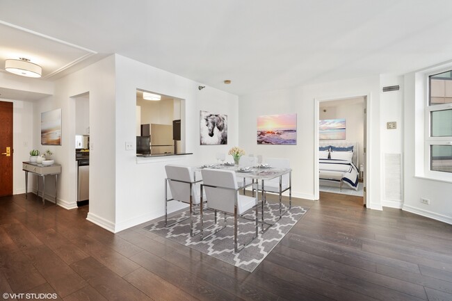 Building Photo - 401 E Ontario St