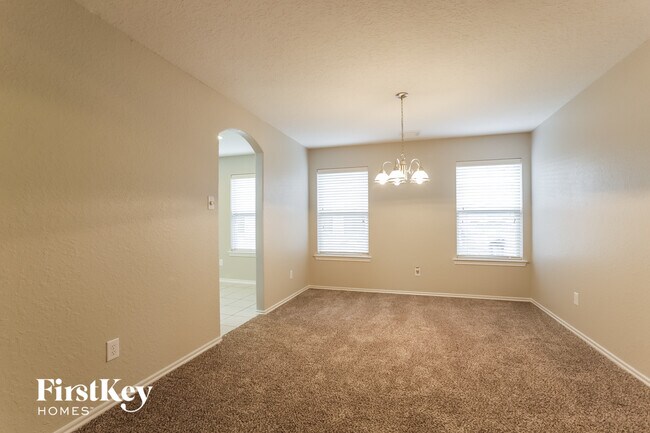 Foto del edificio - 3607 Primrose Trace Ln