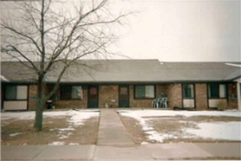 Primary Photo - 202 N Maple St