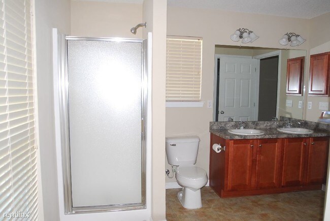 Building Photo - 3 br, 2 bath House - 12129 Harmony Cir