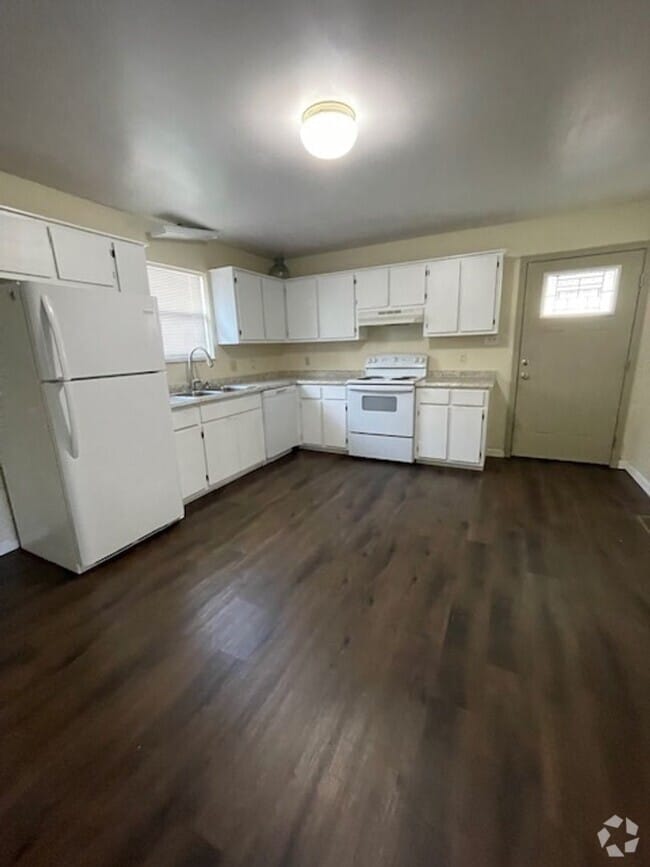 Building Photo - 3623 Cardin Ln