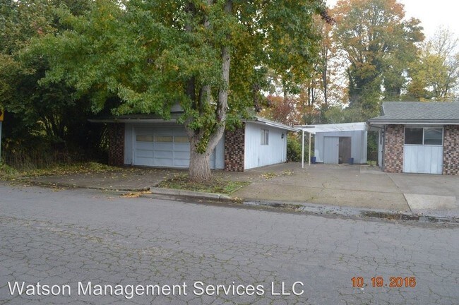 Foto del edificio - 3 br, 2.5 bath House - 125 Bromil St