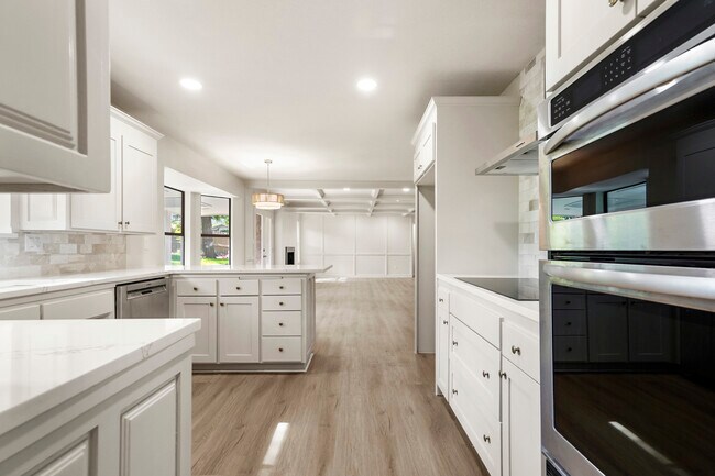 Foto del edificio - 8747 S 68th E Ave