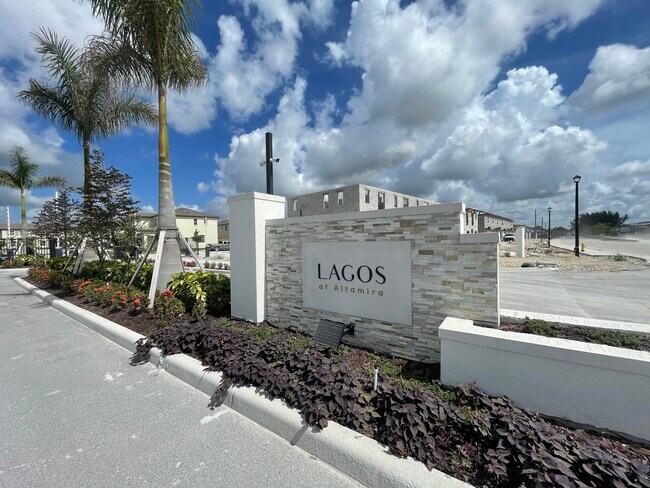 Foto del edificio - 2811 SE 17th Ave