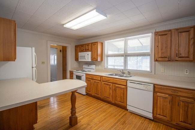 Foto del edificio - 3 Bed 2 Bath Home Fulton