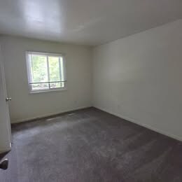 Building Photo - 600 Reusens Rd