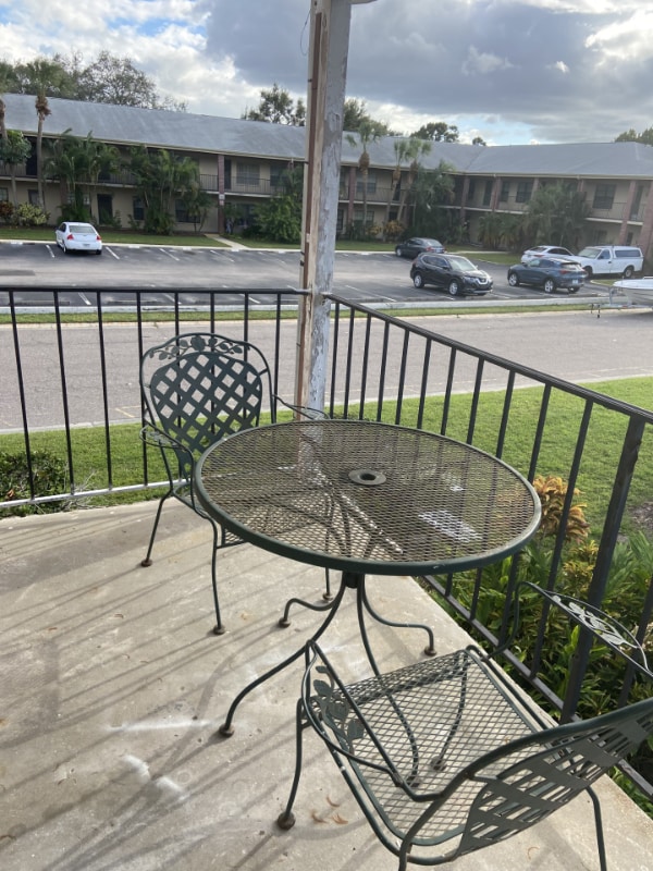 Foto del edificio - 8522 10th St N