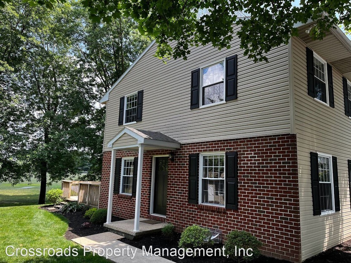 Primary Photo - 3 br, 1.5 bath House - 141 Maplewood Ln