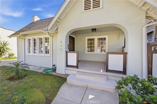 Foto del edificio - 630 Pioneer Dr