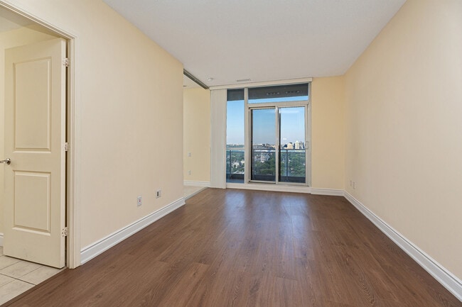 Building Photo - 23 Sheppard Ave E