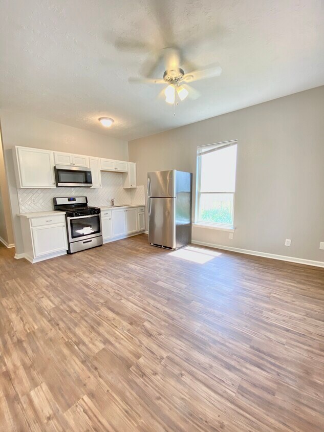 Foto principal - 2518 Gano St