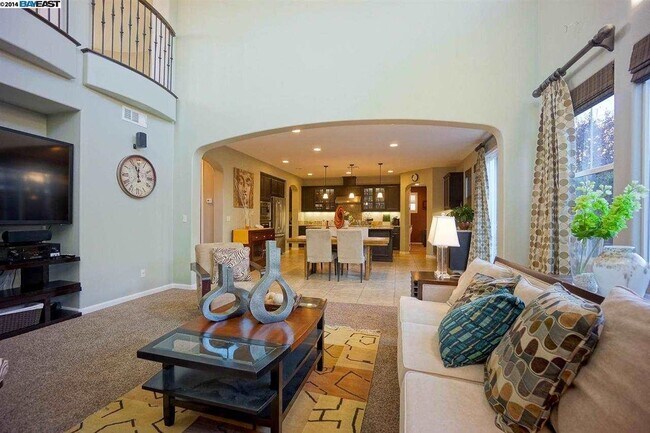 Foto del edificio - 3200 Spicewood Ln